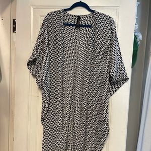 Melissa McCarthy Kimono